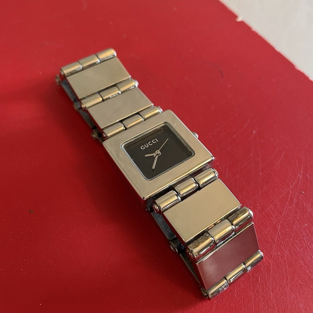 Gucci 600 Series Watch Women Black Dial Swiss Made Square‎ Vintage No Box WORKS - Picture 3 of 13